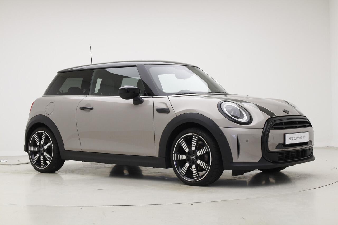 Mini COOPER 3-deurs 1.5 MINI Yours | Panorama | Harman Kardon | Active Cruise Controle "| Leder