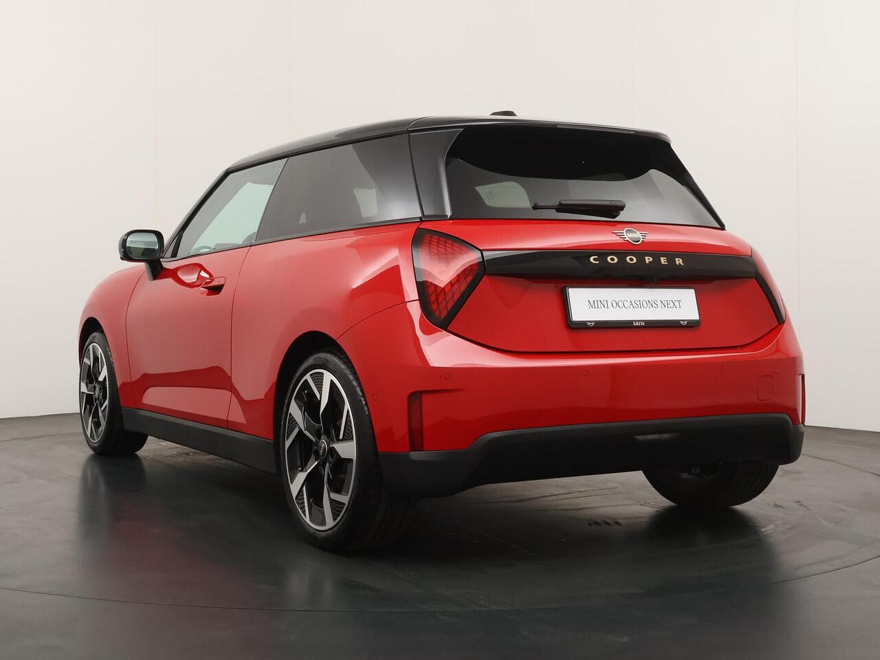 Mini COOPER E Classic + L-pakket | Stuur- Stoelverwarming | Head-Up | Harman - Kardon |