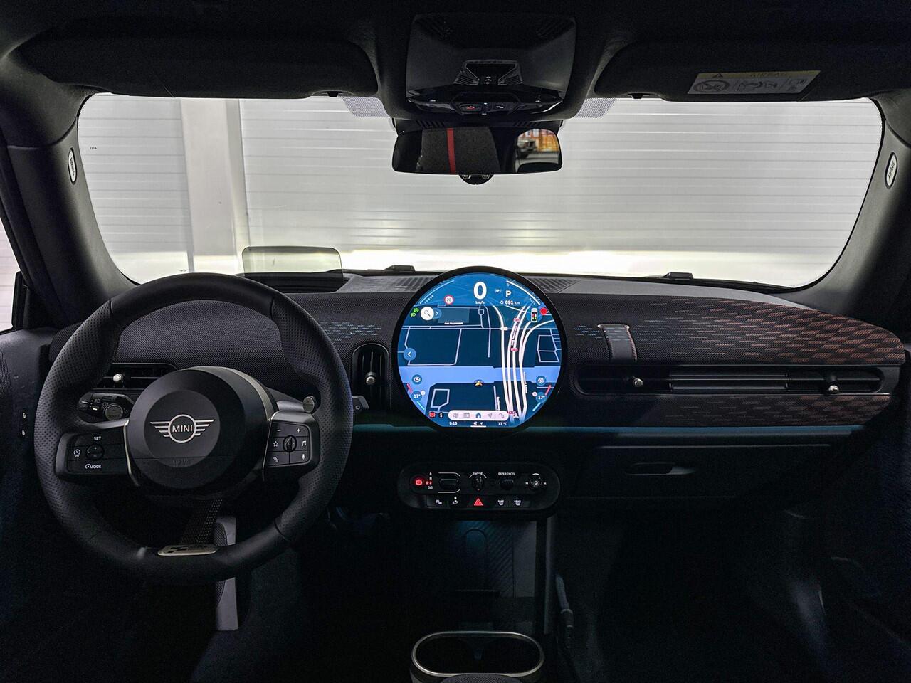 Mini COOPER C | John Cooper Works Uitvoering | Pakket M | 17" John Cooper Works Sprint Spoke Black