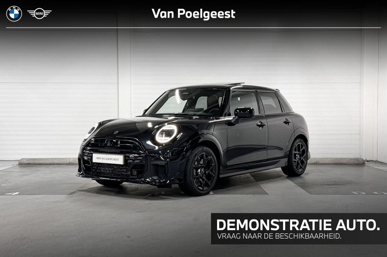 Mini COOPER 5-deurs C | John Cooper Works Uitvoering | Pakket M | 17" John Cooper Works Sprint Spoke black | Selections