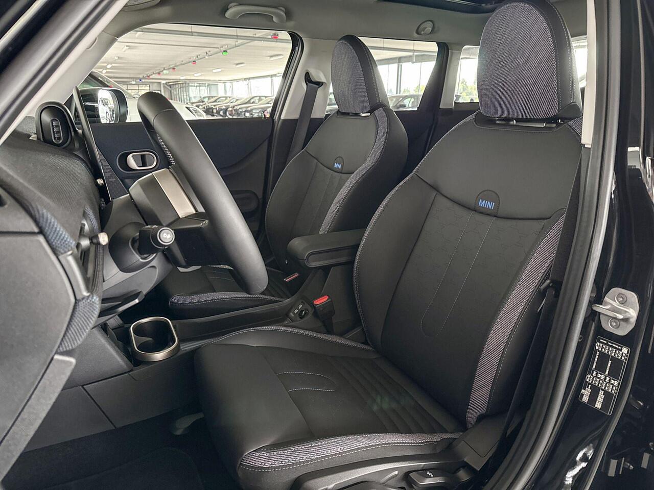 Mini COOPER 5-deurs C Classic M