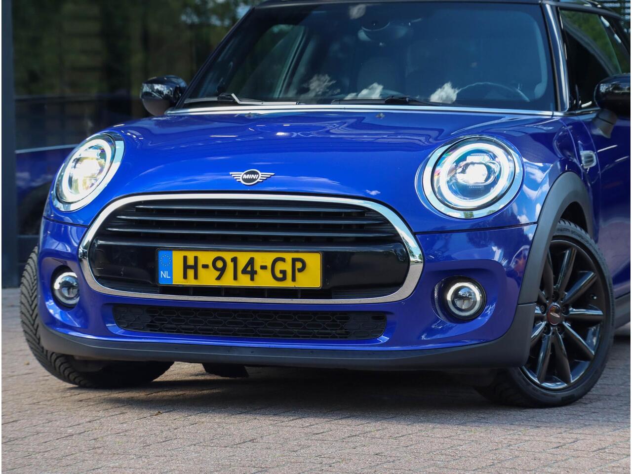 Mini COOPER Mini 1.5 Automaat Harman Kardon Navigatie LED Dealeronderhouden