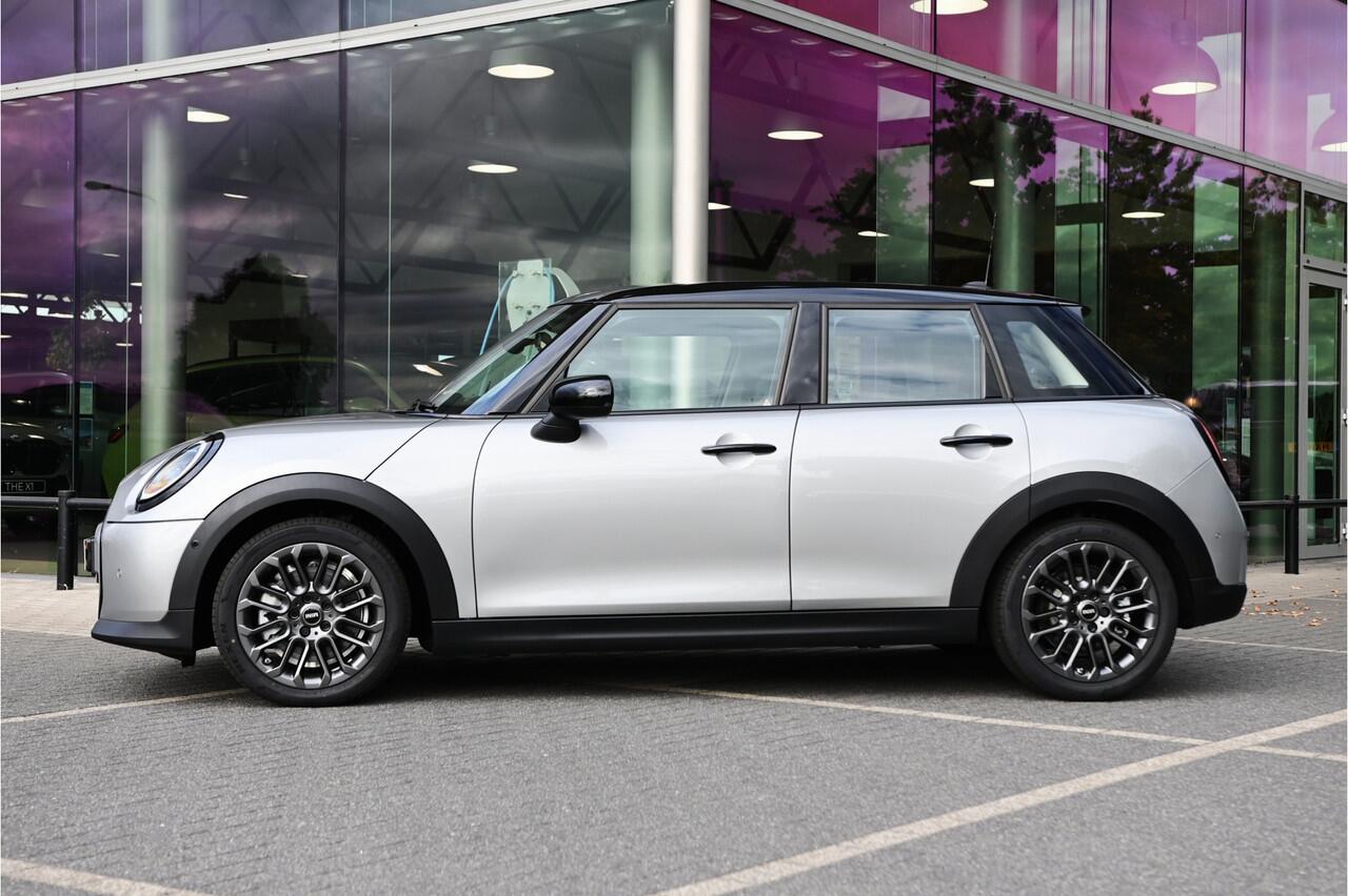 Mini COOPER Hatchback C Automaat / Classic / Pakket S / 17 inch U-Spoke grey