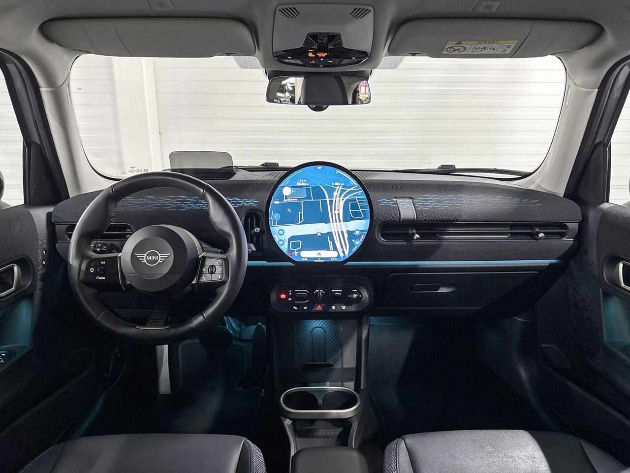 Mini COOPER 5-deurs C | Classic uitvoering | Pakket S | 17" U-Spoke grey