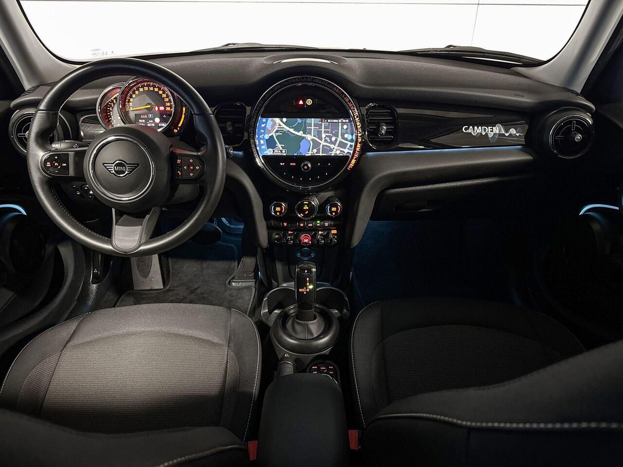 Mini COOPER 5-deurs 1.5 Classic