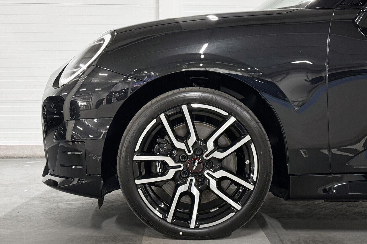 Mini COOPER E | John Cooper Works uitvoering | Pakket XL | 18" John Cooper Works Lap Spoke two-tone | Selections