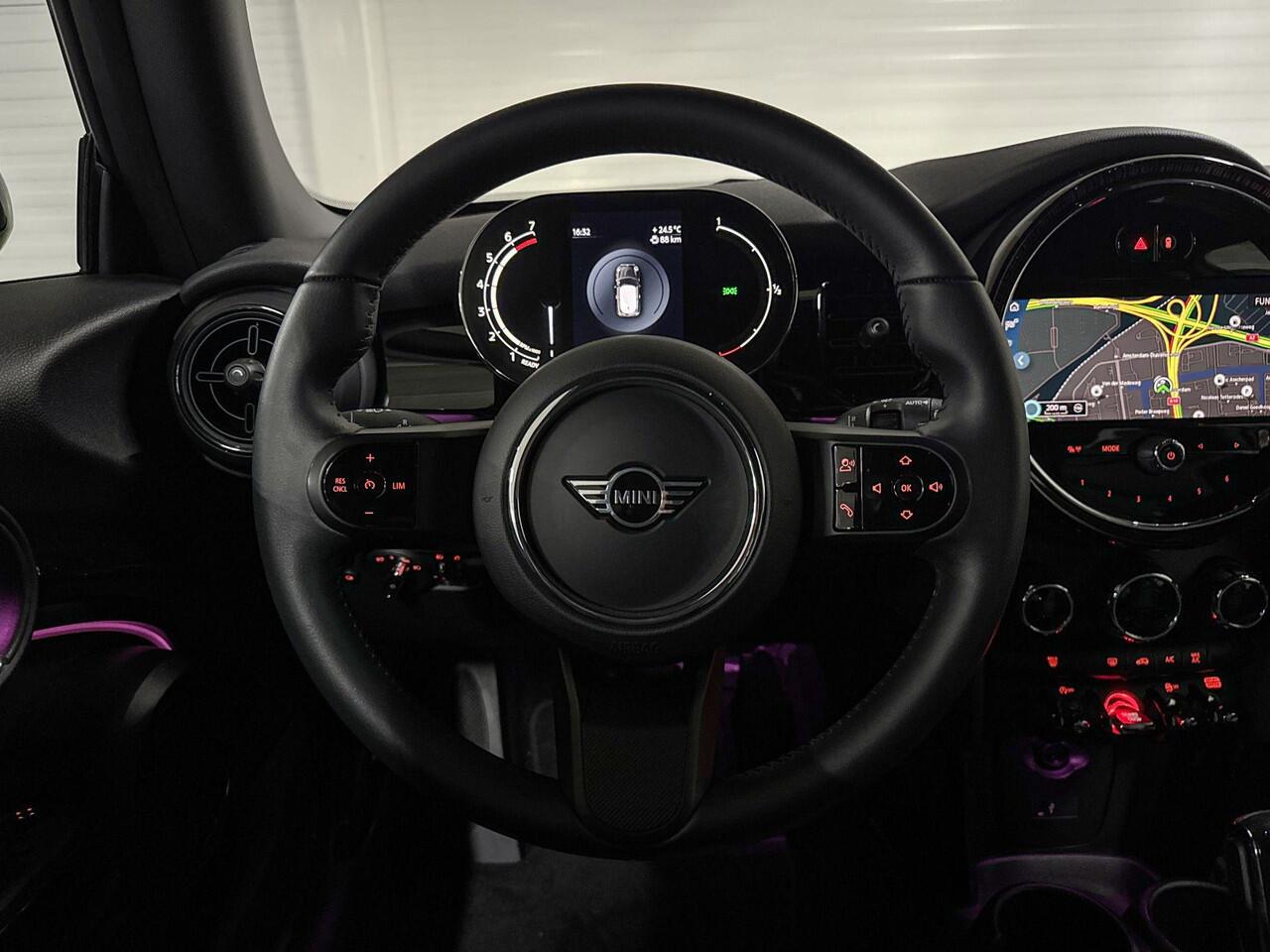 Mini COOPER 3-deurs | Sfeerverlichting | Park Distance Control | Apple CarPlay