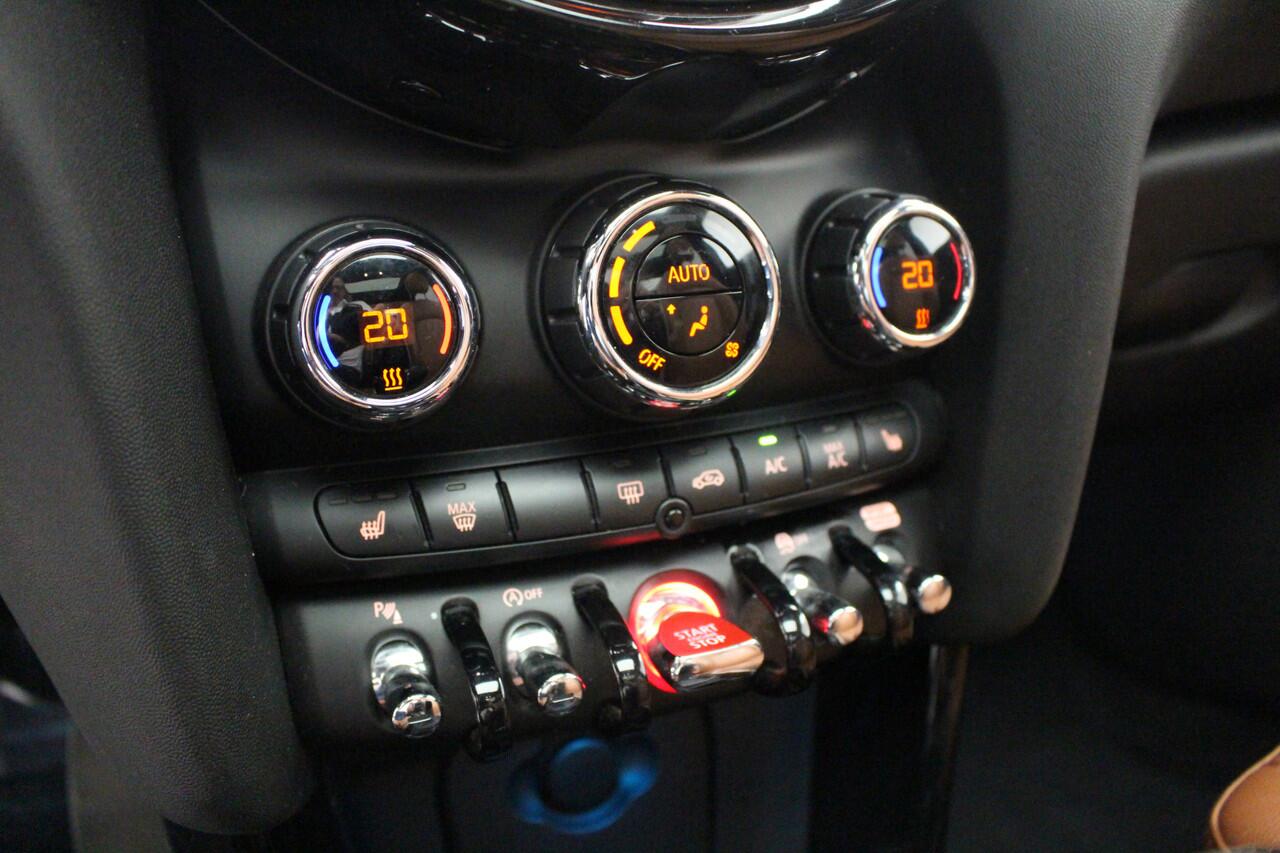 Mini COOPER 5-deurs 60 Years Edition | Leder | Panorama | Harman Kardon