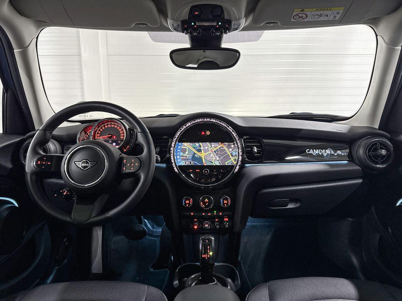 Mini COOPER 5-deurs | Apple Carplay | Parkeersensor | Cruise Control