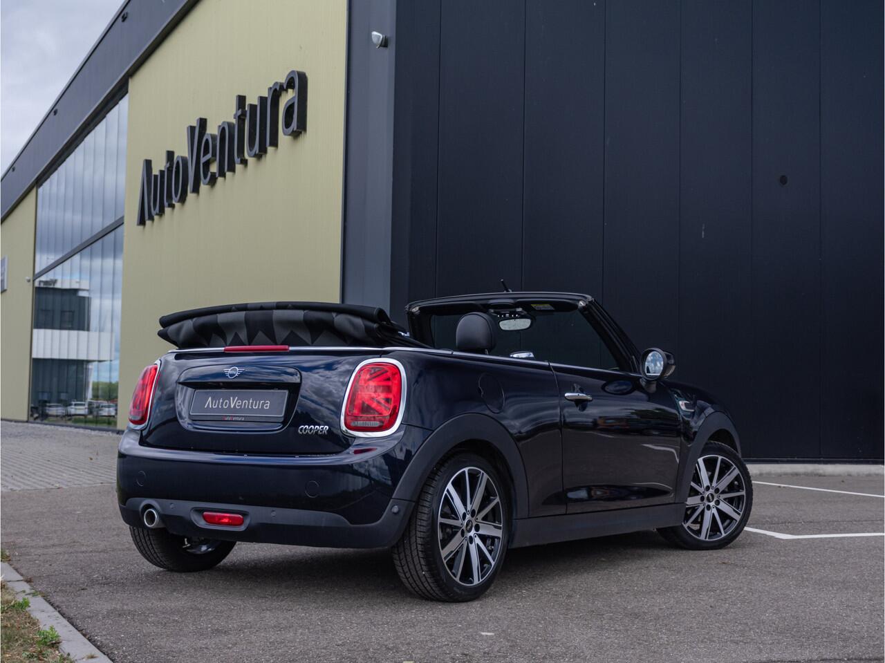 Mini COOPER Mini Cabrio 1.5 Sidewalk Edition PDC l Camera l Harman Kardon l Cruise Control l Park assist l Carplay