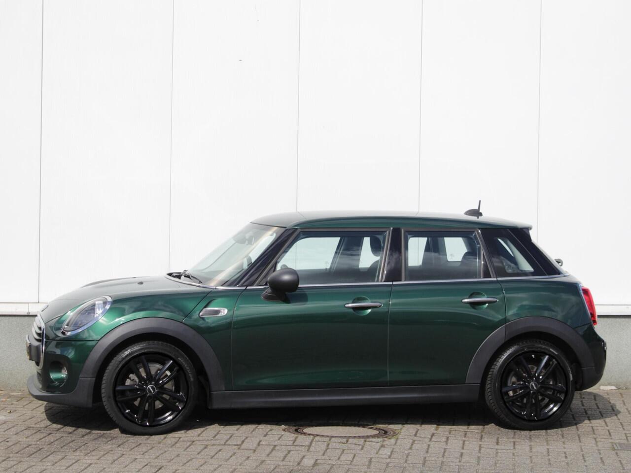 Mini COOPER 1.5 One Pepper | Navi | Clima | Park sens | Lm-Velgen