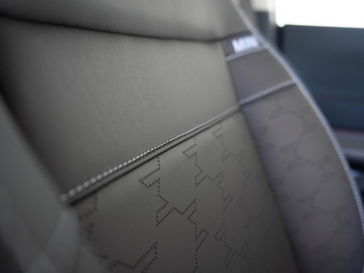 Mini COOPER 3-deurs E Pakket L + Harman-Kardon + Panoramadak + Driving Assist