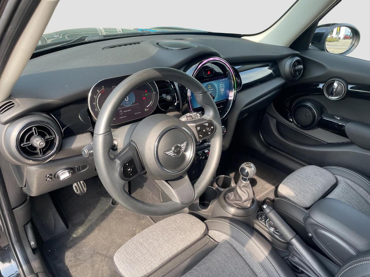 Mini COOPER Mini 1.5 One | Stoelverwarming | 5-deurs | Comfortstoelen | Navi