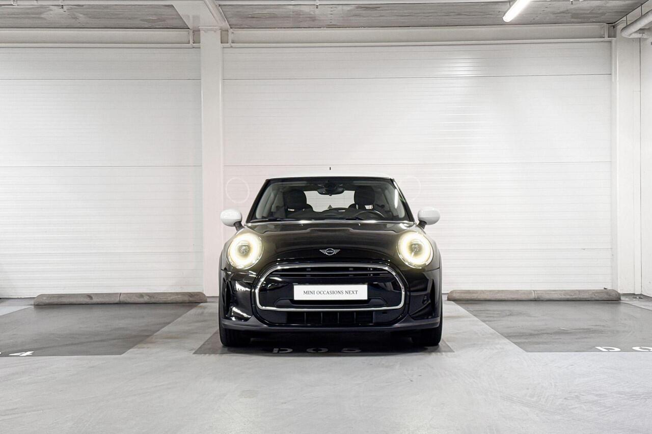 Mini COOPER 3-deurs Business Edition | Navigatiesysteem | Airco | Park Distance Control | Selections