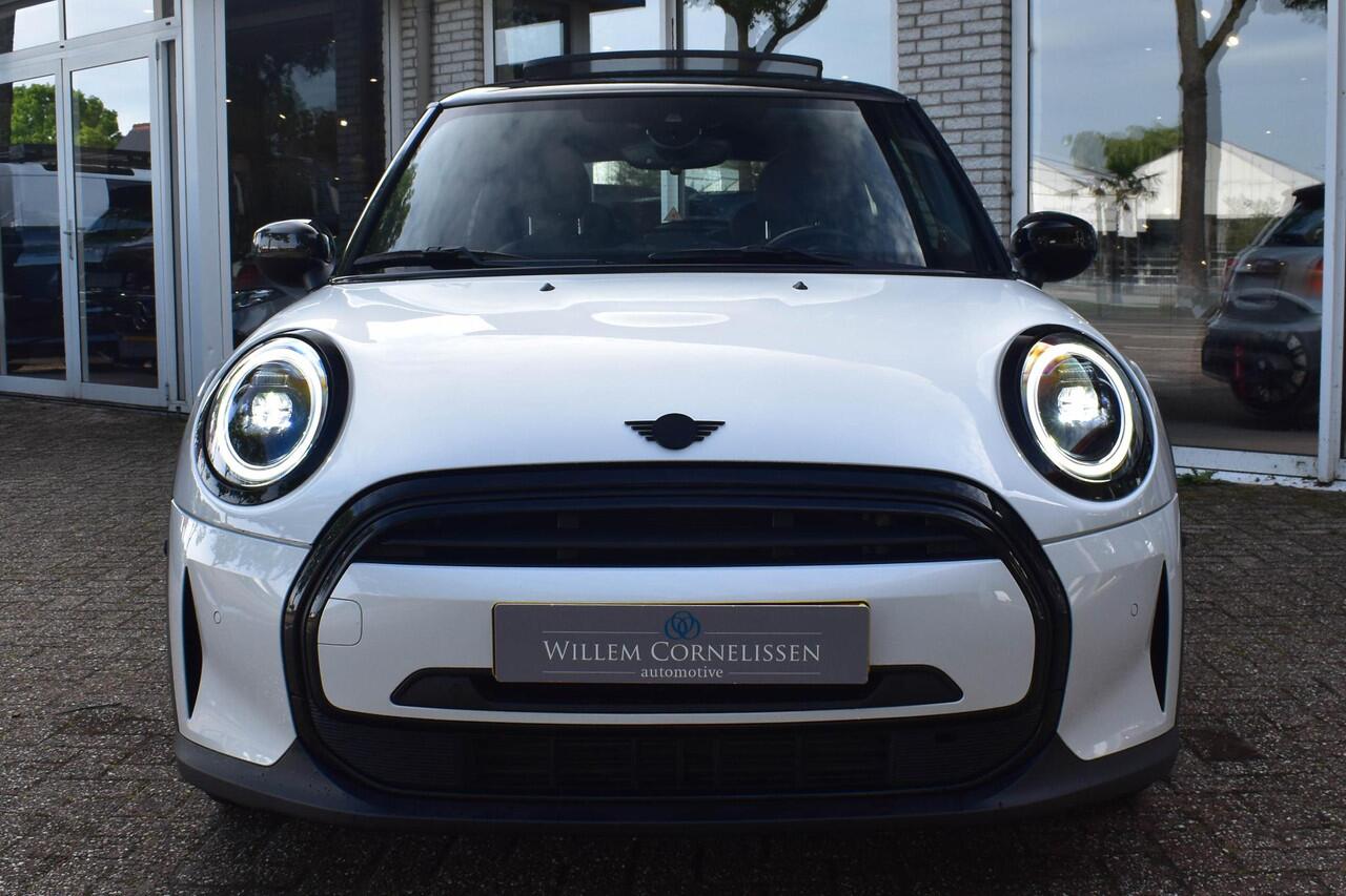 Mini COOPER Mini 1.5 Camden Pano Leder Camera Navi Harman/Ka
