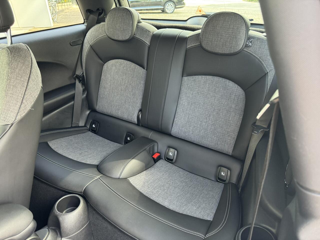 Mini COOPER Mini 1.5 Automaat*LED*Navi*Stoelverwarming*