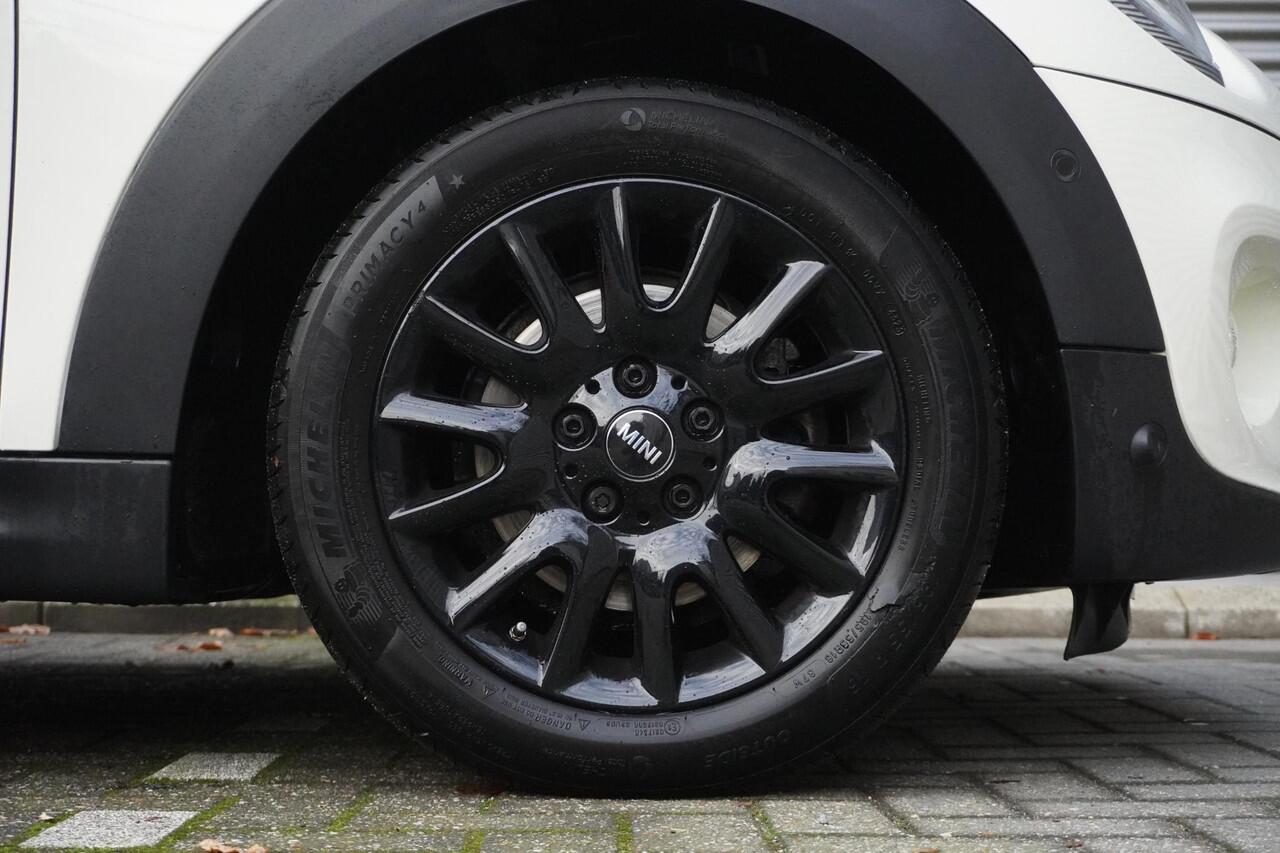 Mini COOPER Cabrio C Serious Business | Comfort Access | Harman-Kardon sound system | Park Assistant | Elektrisch verwarmde voorstoelen