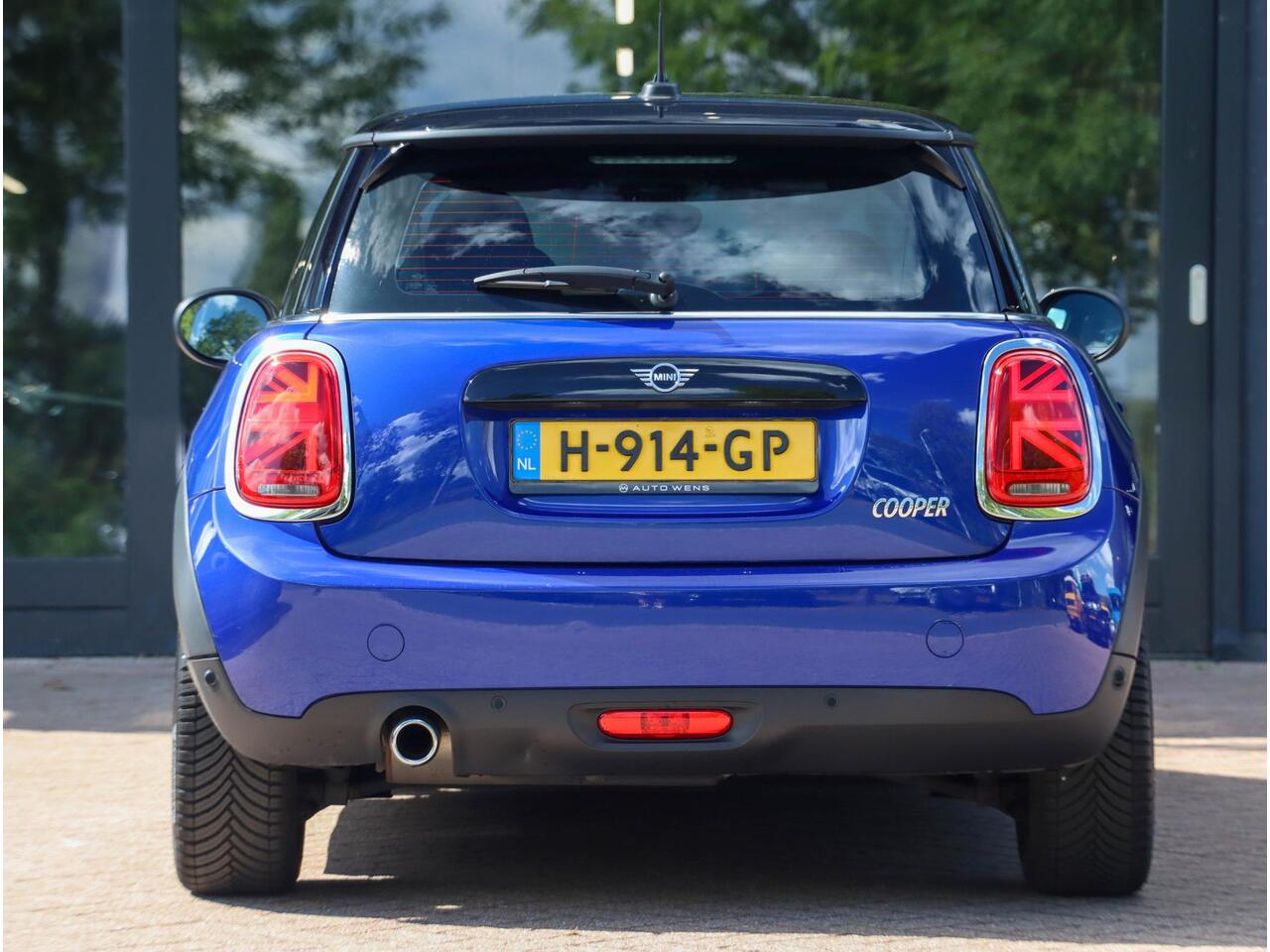 Mini COOPER Mini 1.5 Automaat Harman Kardon Navigatie LED Dealeronderhouden