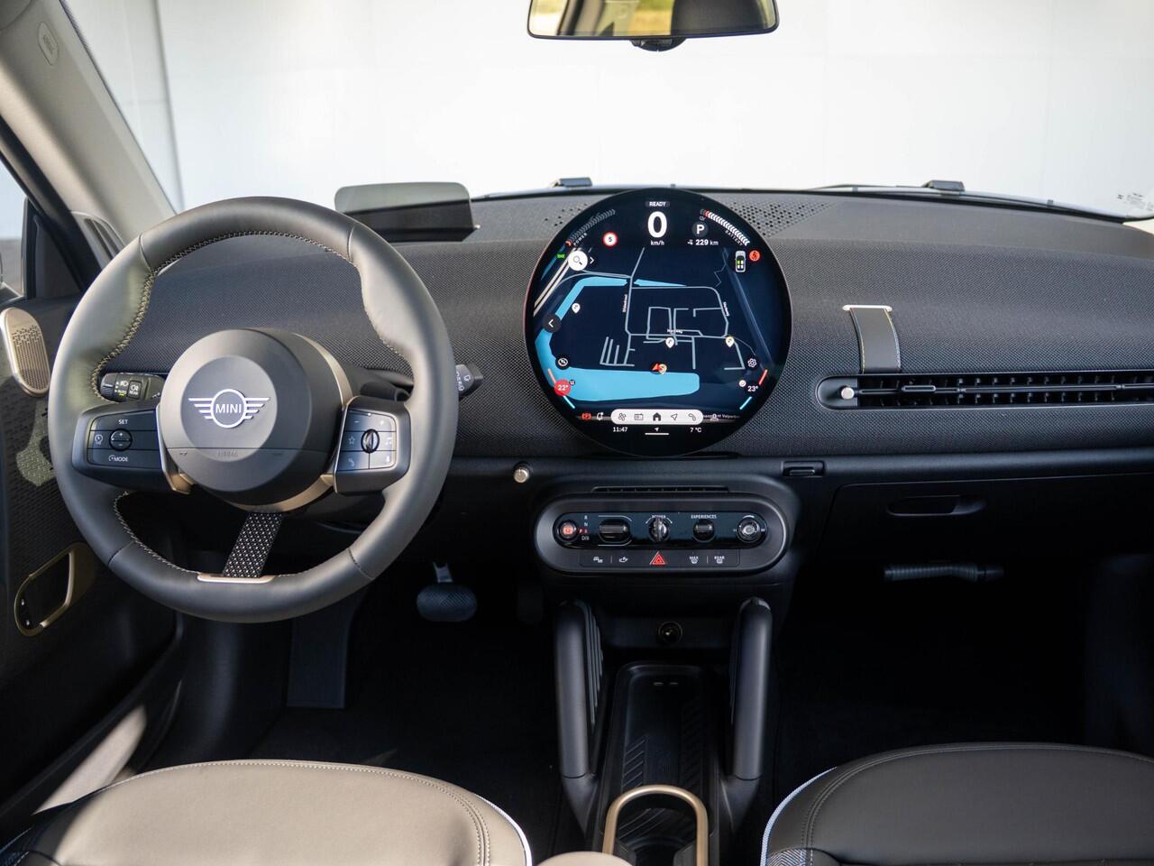 Mini COOPER 3-deurs E Pakket L + Harman-Kardon + Panoramadak + Driving Assist