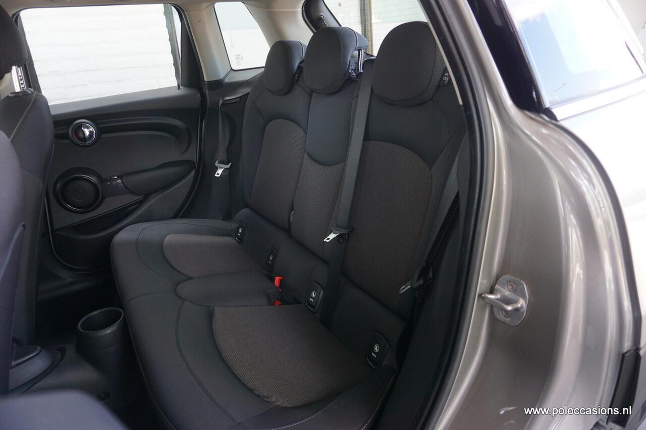 Mini COOPER Mini 1.5 Automaat | Carplay | Dealerauto | Eerste Eigenaar