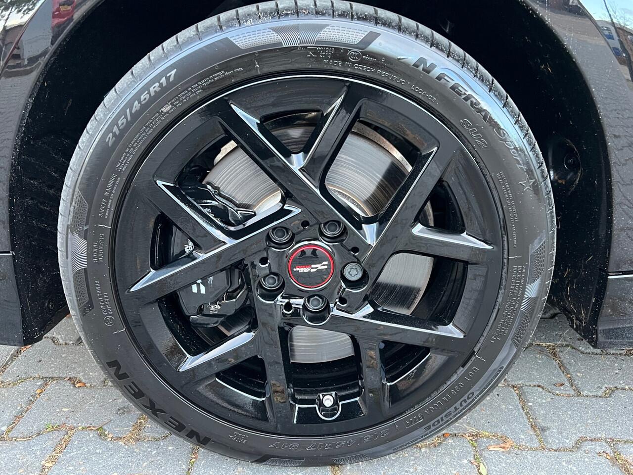 Mini COOPER Mini 1.5 C John Cooper Works M / PANO / JCW / CARPLAY