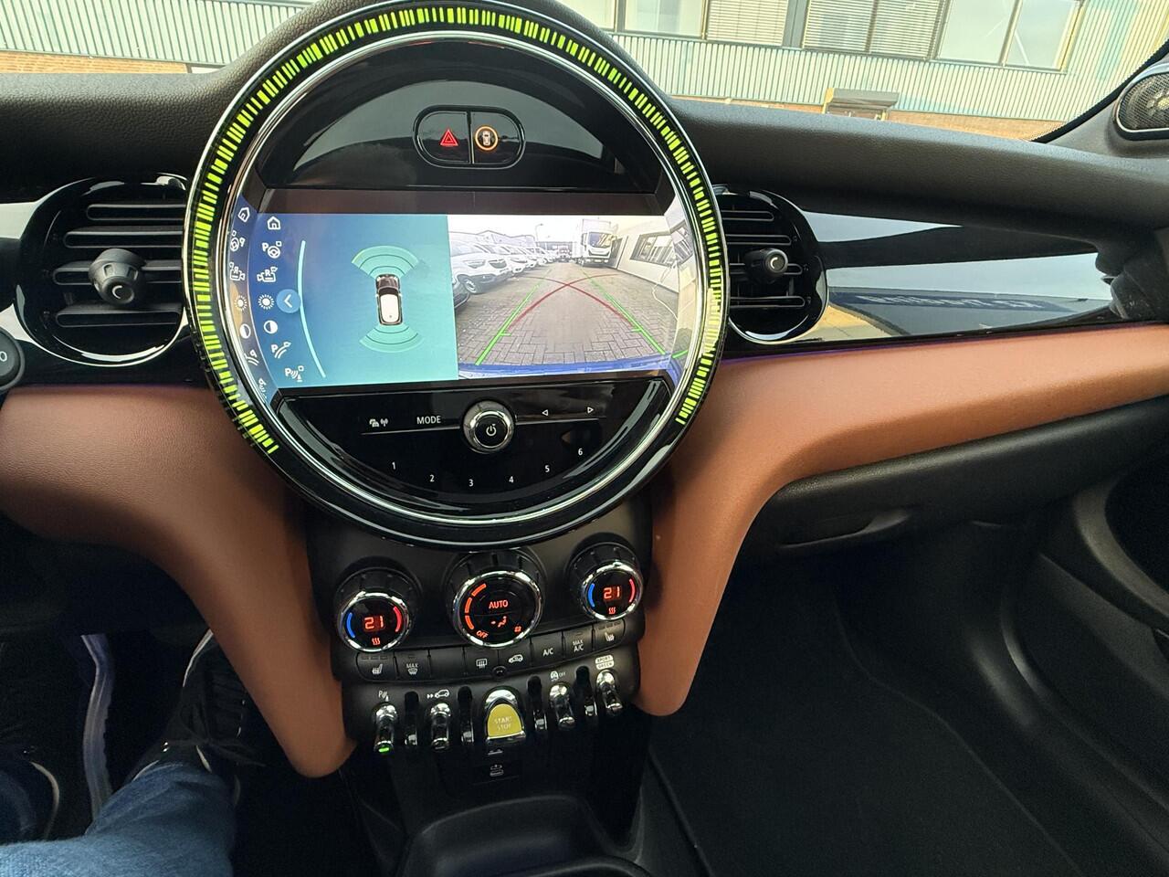 Mini COOPER E S 184PK 33kWh 100% SoH Voll leder interieur BRUIN, PANO, H-K Audio Camera APPLE CARPLAY