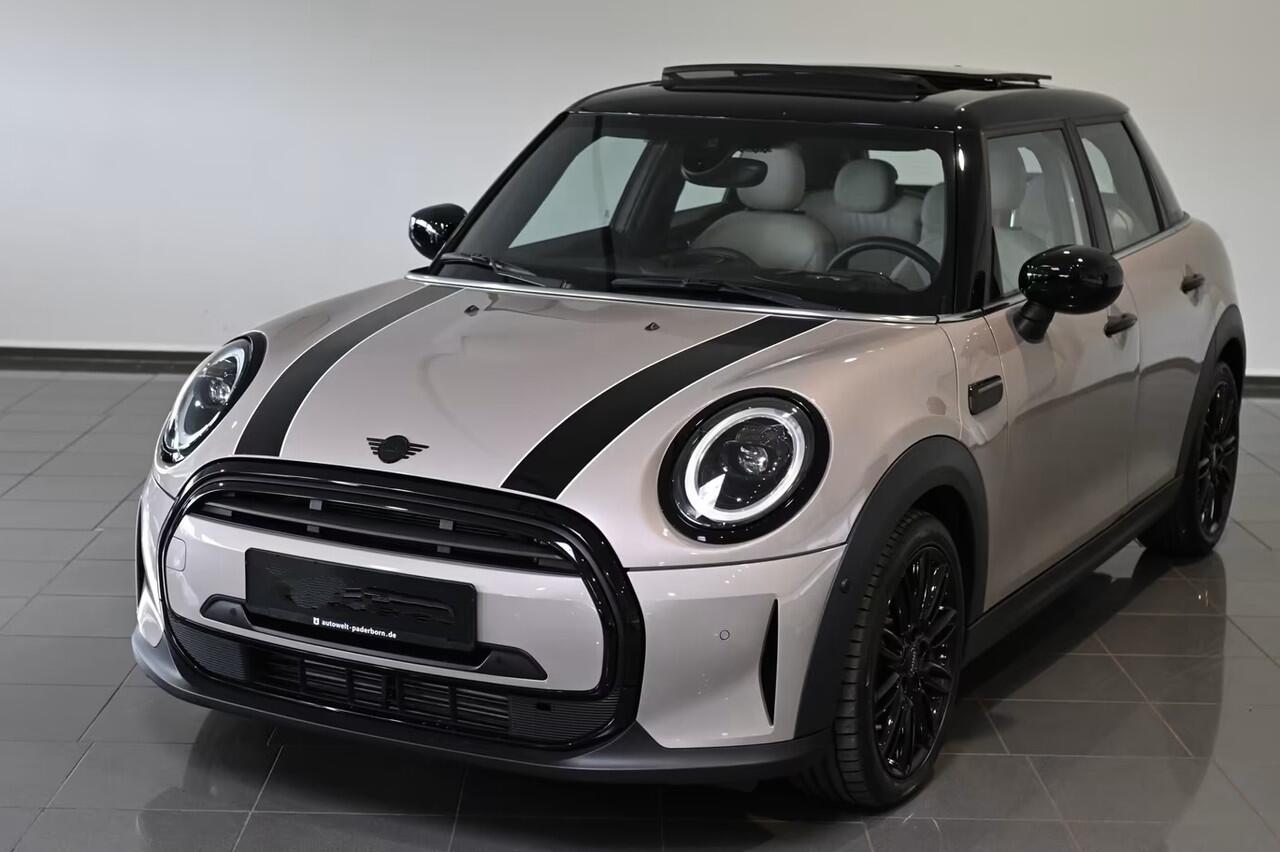 Mini COOPER 1.5 Yours 5-DRS ** LED, VIRTUAL, CHESTER LEDER, PANORAMA, CAMERA, HuD, 17-inch LMV ** 1e Eig - MINI ONDERH. ** ** INFORMEER OOK NAAR ONZE AANTREKKELIJKE FINANCIAL-LEASE TARIEVEN **