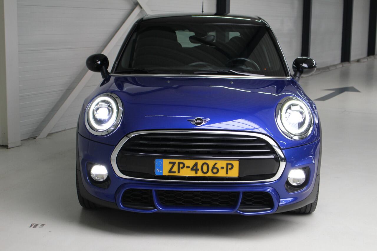 Mini COOPER Mini 1.5 Automaat JCW Pakket Navigatie | Led verlichting | Climate Control | Cruise Control