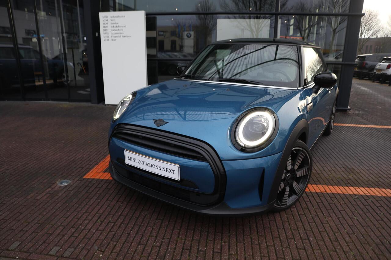 Mini COOPER 3-Deurs | Leder | Achteruitrijcamera | Panoramadak | Comfort Acces