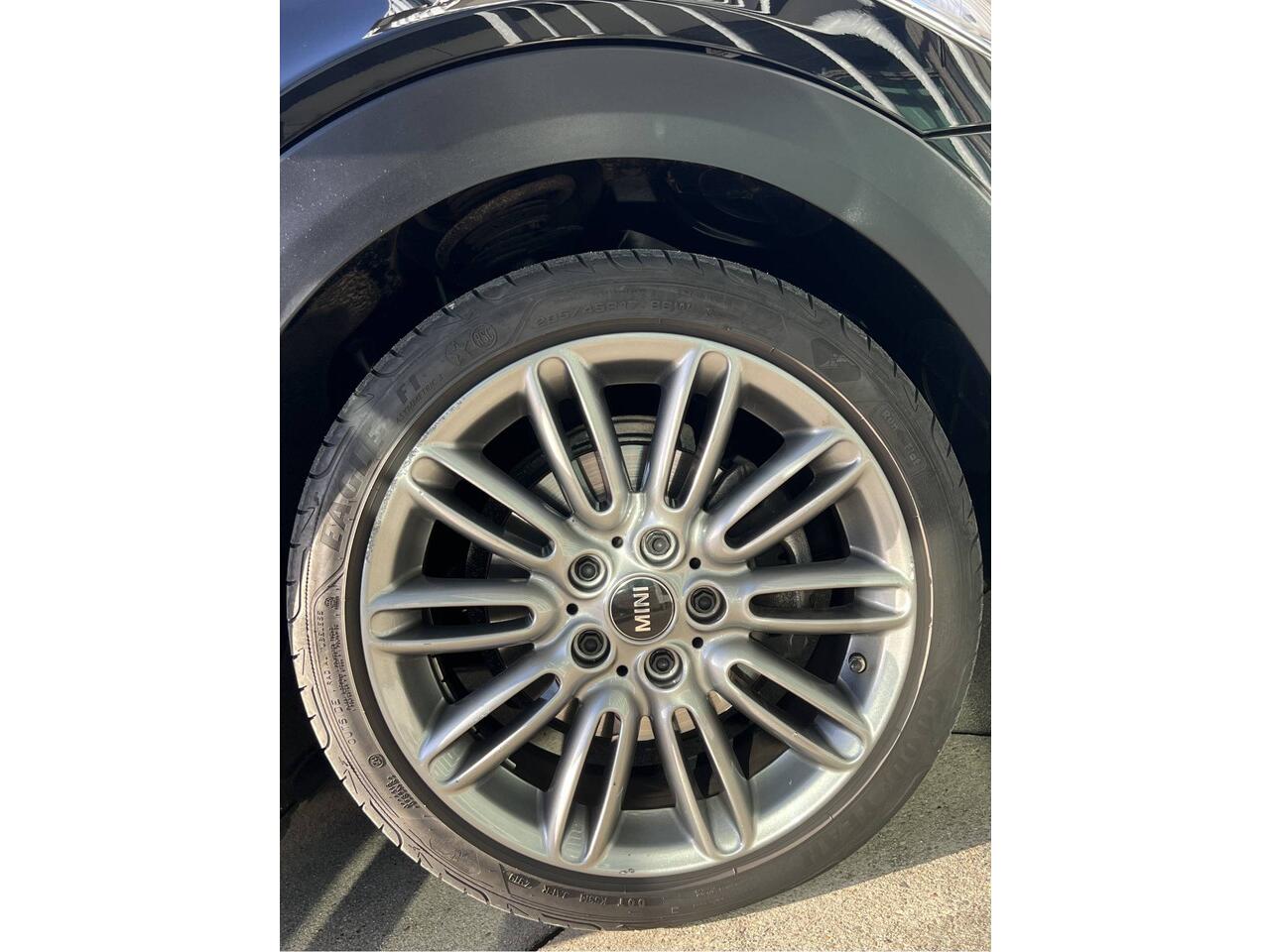 Mini COOPER Mini 1.5 | CARPLAY/ANDROID | NAVI | CRUISE CONTROL | LMV 17'' | AIRCO | BLUETOOTH