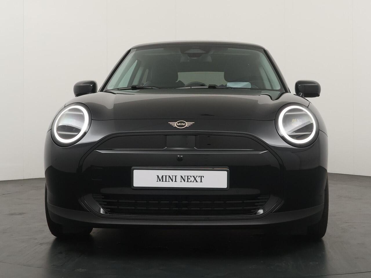 Mini COOPER E Classic L 40.7 kWh | Stuur-stoelverwarming | Harman & Kardon | 360° graden camera |