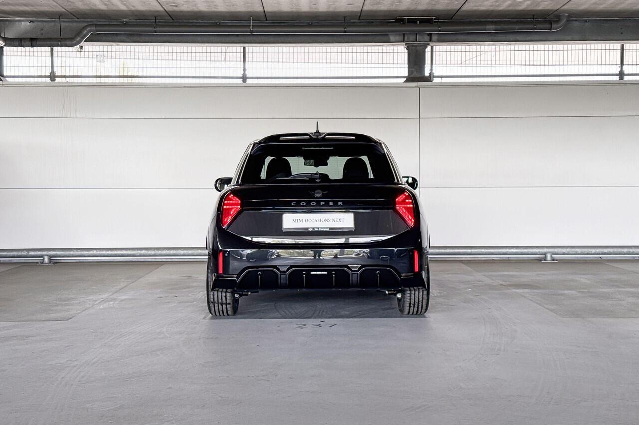 Mini COOPER 5-deurs 1.5 Cooper C John Cooper Works | Glazen panoramadak | Pakket XL