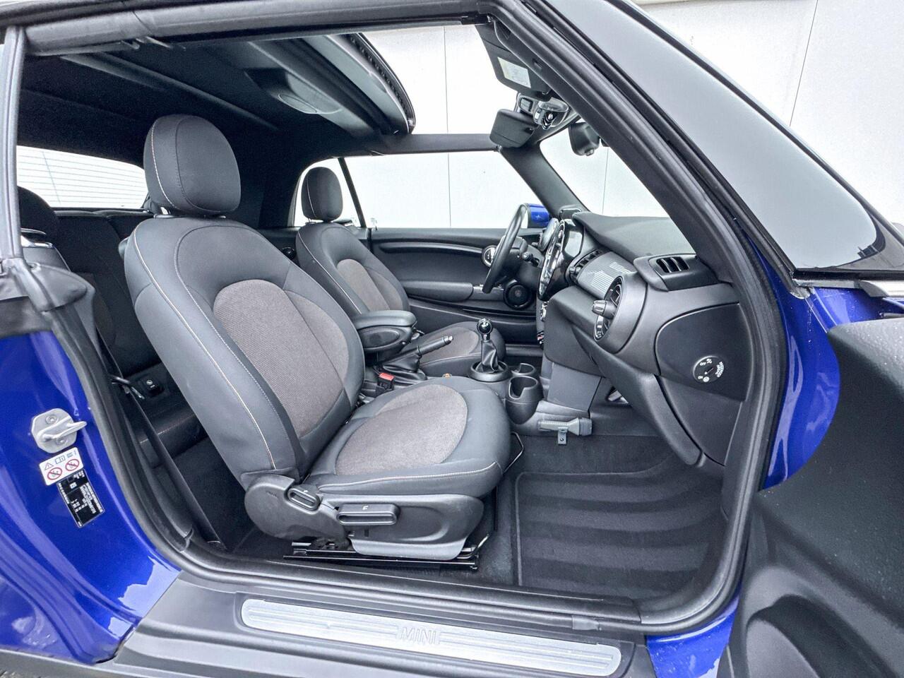 Mini COOPER Cabrio Chili