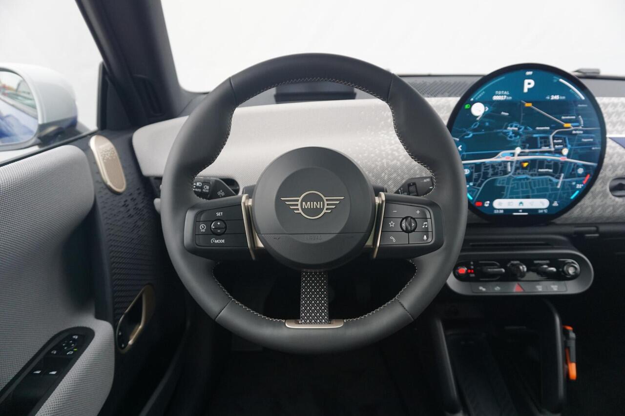 Mini COOPER E Favoured Trim | Pakket L