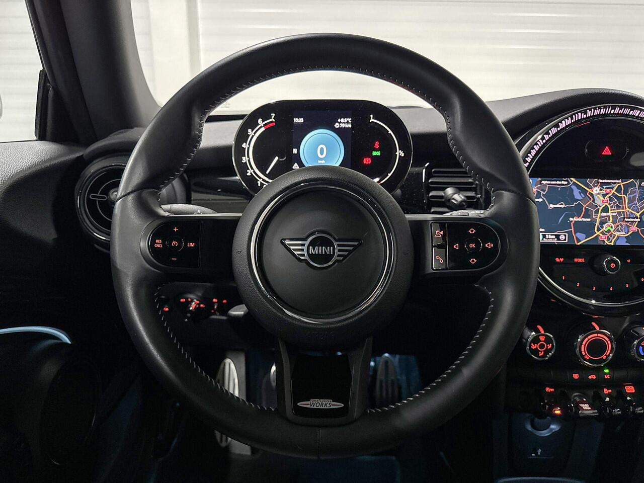 Mini COOPER 3-deurs Navigatiesysteem | Sfeerverlichting | John Cooper Works uitvoering