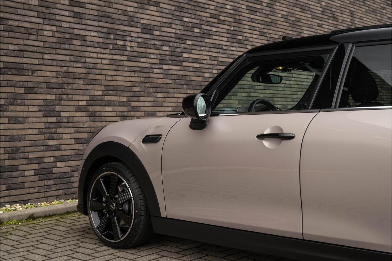 Mini COOPER Mini 1.5 Yours | Navi | Panorama | Lounge Leder | H&K | Head-Up | Camera | Rooftop Grey