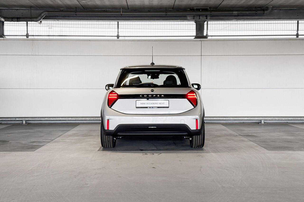 Mini COOPER 3-deurs 1.5 Cooper C Essential XS