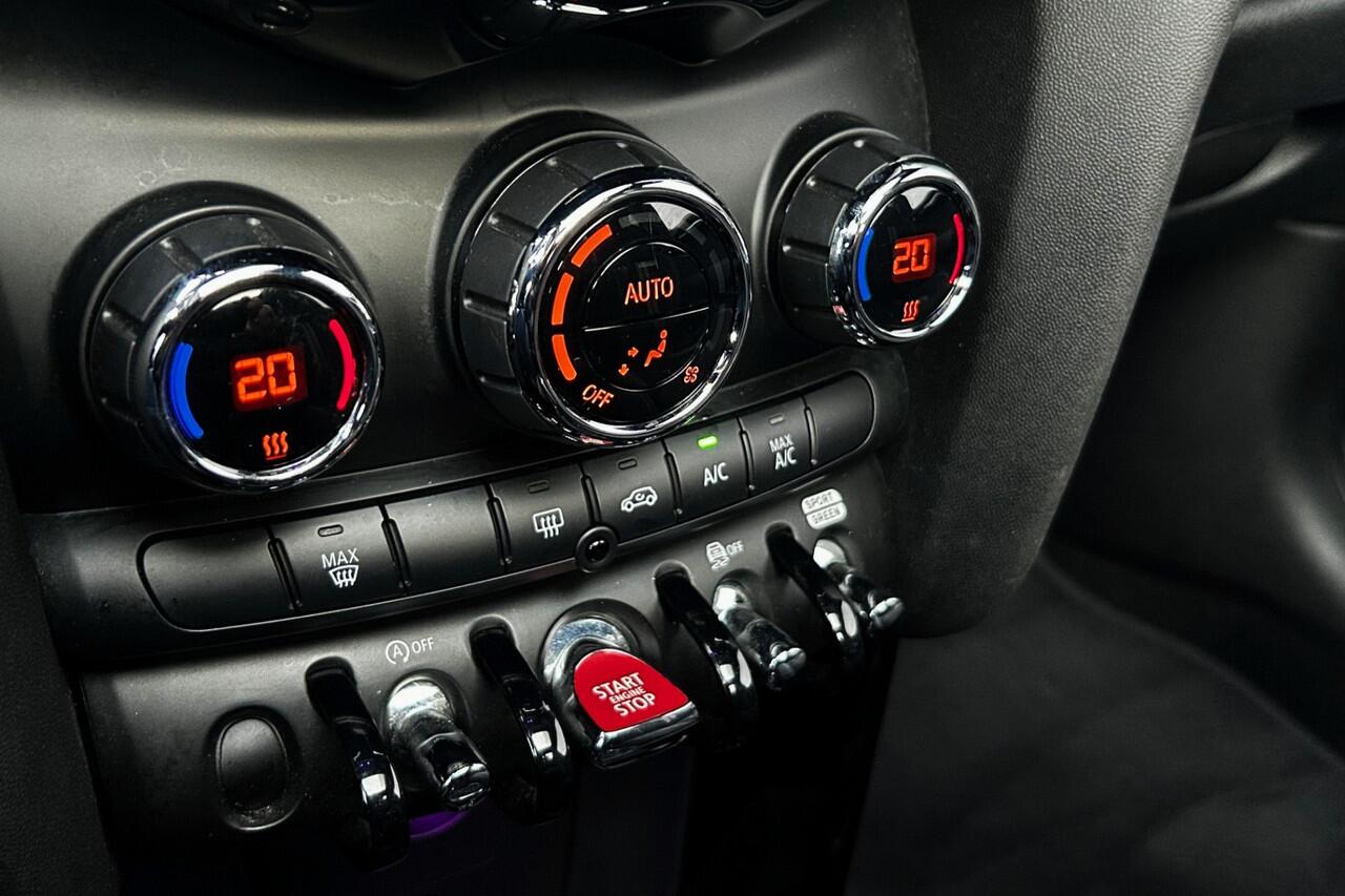 Mini COOPER Mini 1.5 Classic JCW Pakket PANO LED 17"