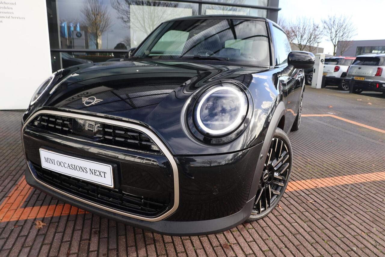 Mini COOPER 3-deurs C | Favoured Trim + Pakket M