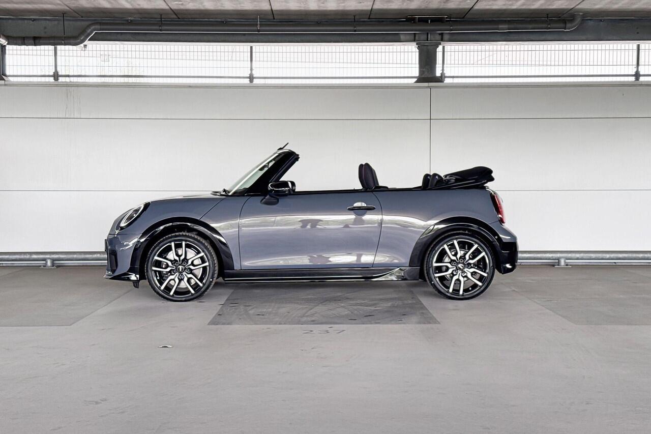 Mini COOPER Cabrio 2.0 C John Cooper Works M | Selections | Pakket M