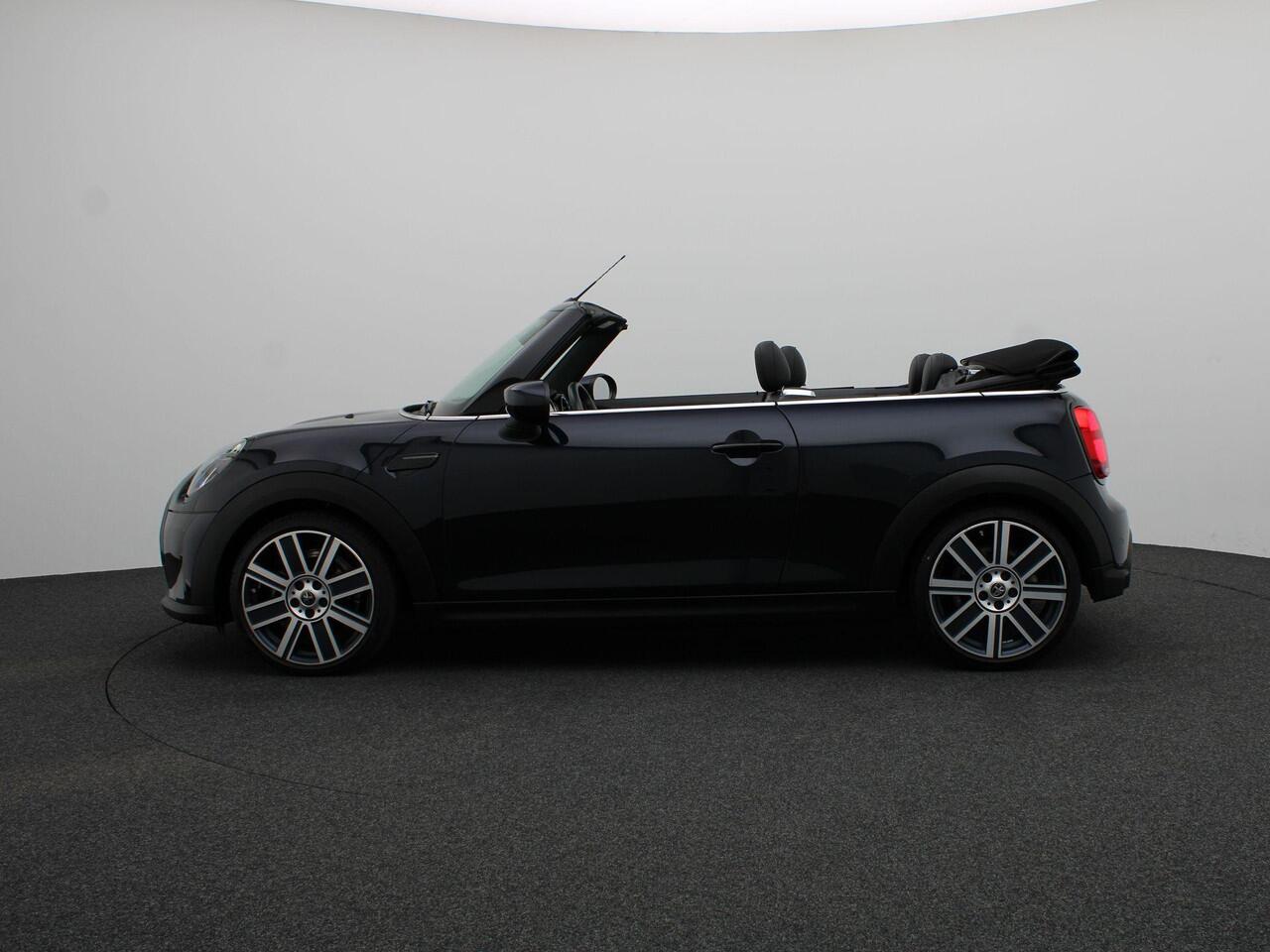 Mini COOPER Cabrio MINI Yours Uitvoering + Comfort Access + Windscherm + 18''