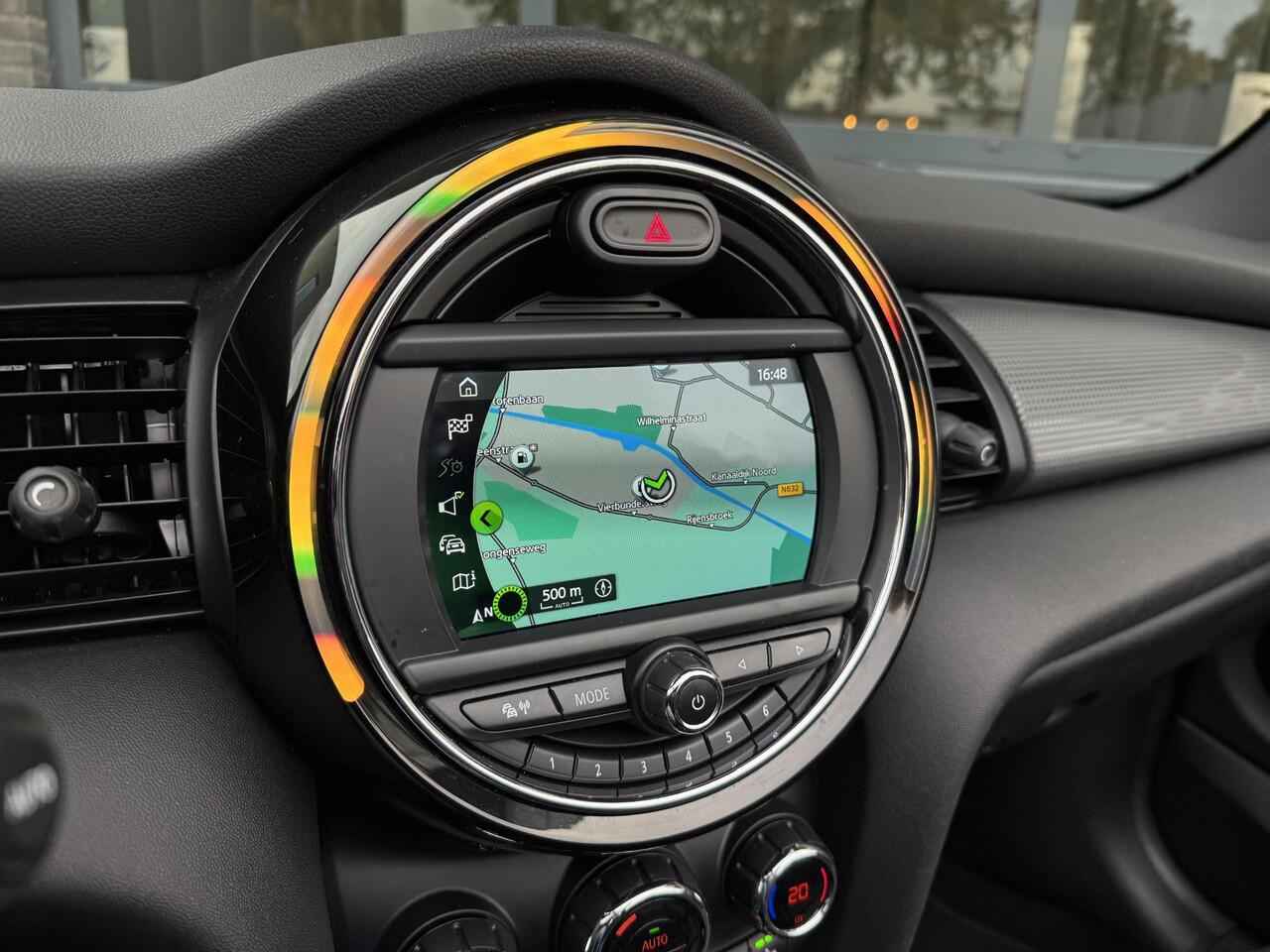 Mini COOPER Cabrio 1.5 Pepper LEDER|STOELVERWARMING|CAMERA|CARPLAY