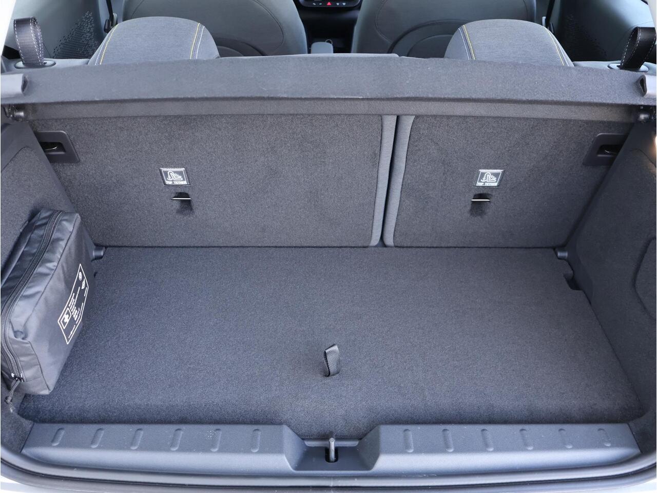 Mini COOPER Mini E Essential 40.7 kWh achteruitrijcamera/ 17"LMV/ LED-koplampen/ Nieuw