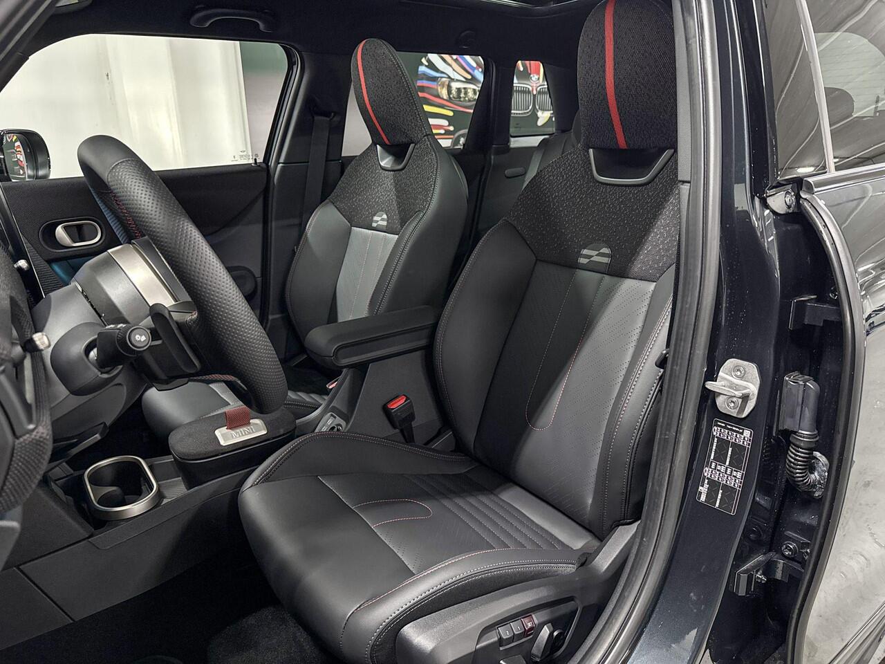 Mini COOPER 5-deurs 2.0 Cooper S John Cooper Works XL