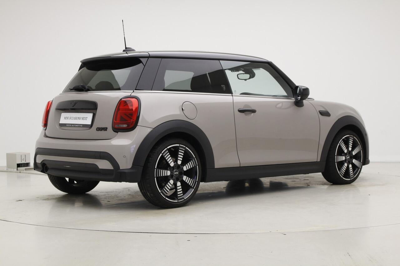 Mini COOPER 3-deurs 1.5 MINI Yours | Panorama | Harman Kardon | Active Cruise Controle "| Leder