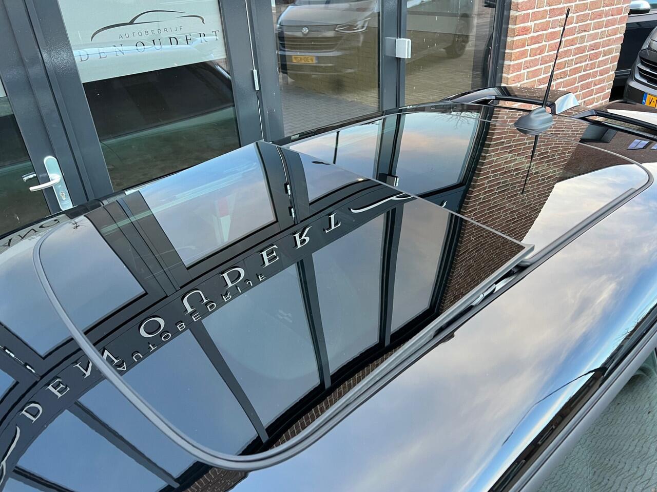 Mini COOPER Mini 1.5 C John Cooper Works M / PANO / JCW / CARPLAY