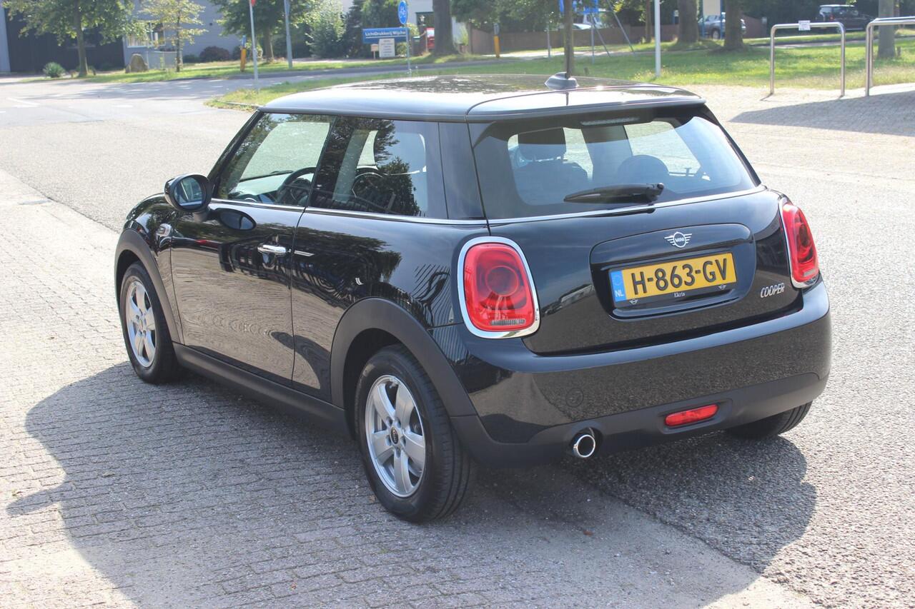 Mini COOPER Mini 1.5 Navigatie, 136PK!