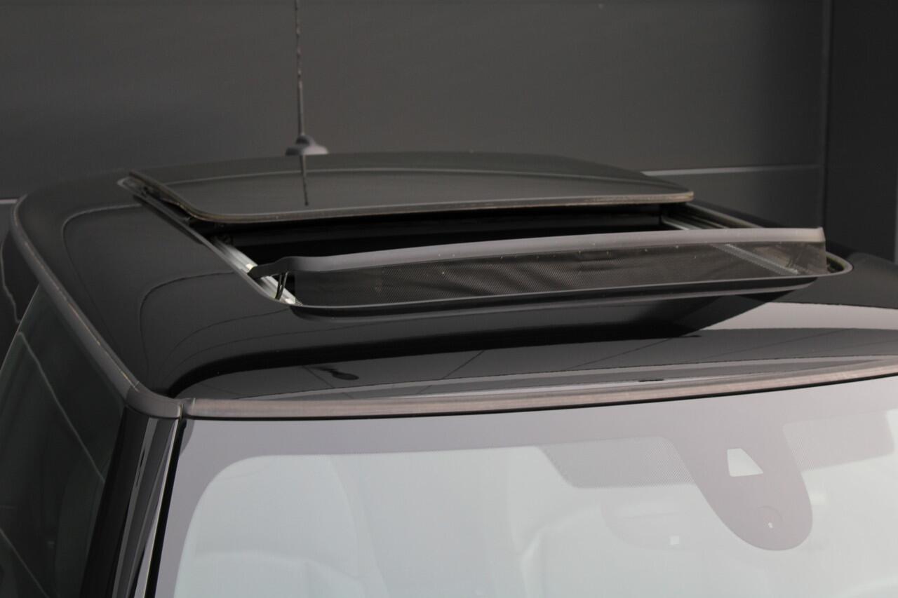 Mini COOPER Mini 1.5 Camden Plus Edition | NAP | PANO | HUD | H&K | CAMERA | CARPLAY | STOELVERW |