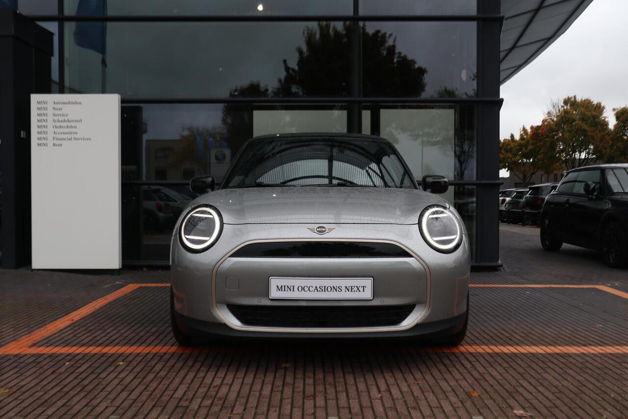 Mini COOPER 3-deurs E | Favoured Trim + Pakket M