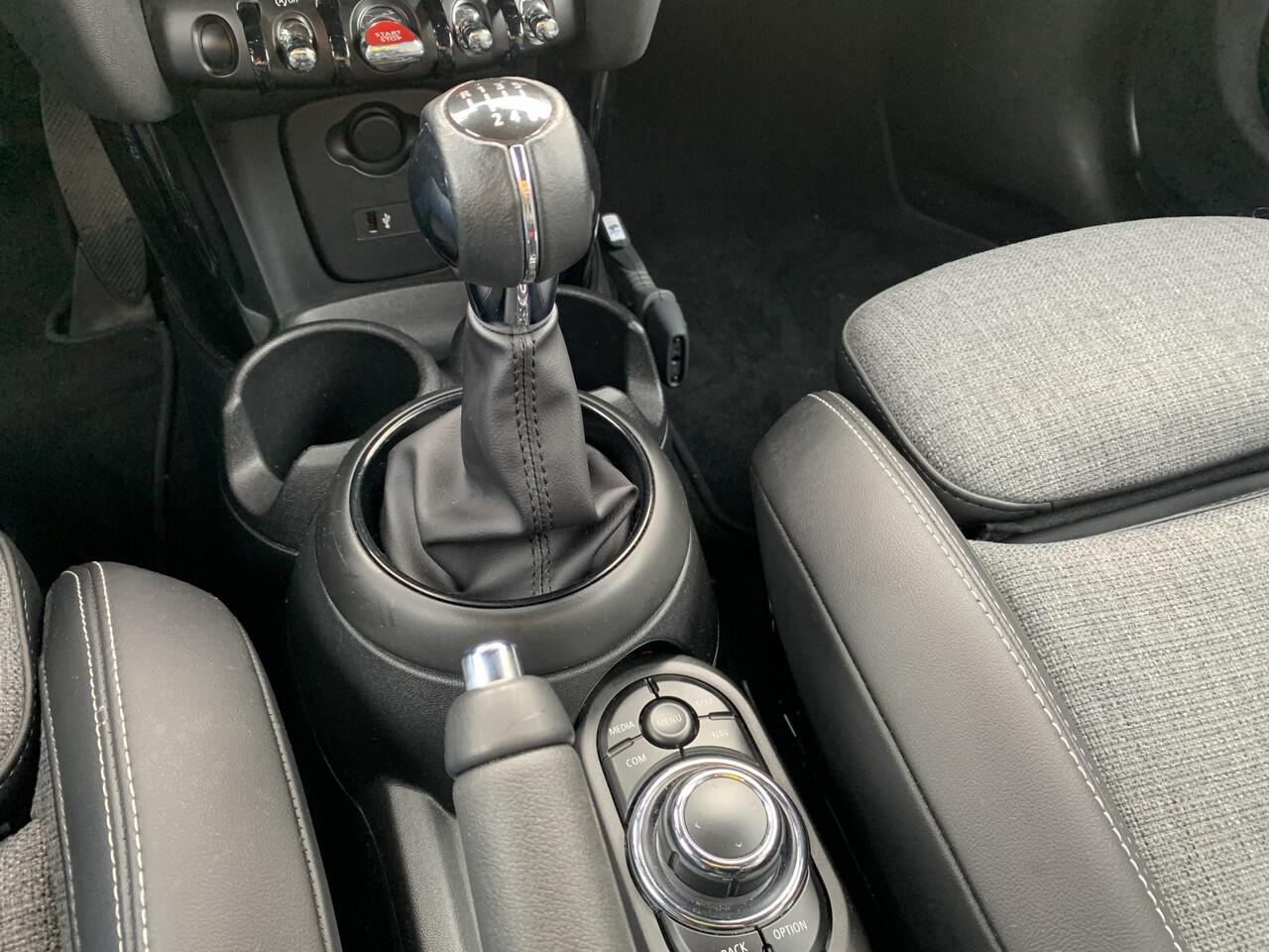 Mini COOPER Mini 1.5 136pk Edition, Clima | Navi | Facelift model